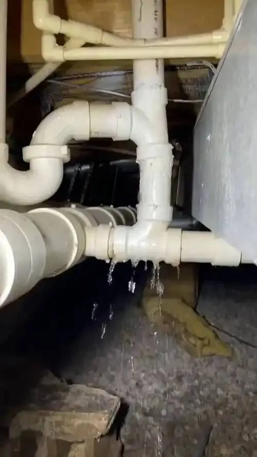家里水管漏水